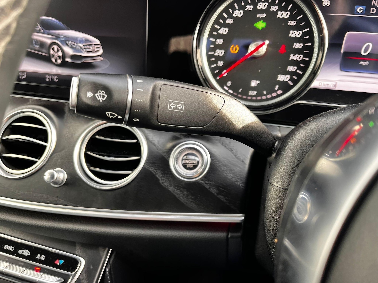 Used Mercedes-Benz E Class for sale - 76824409: Photo 27