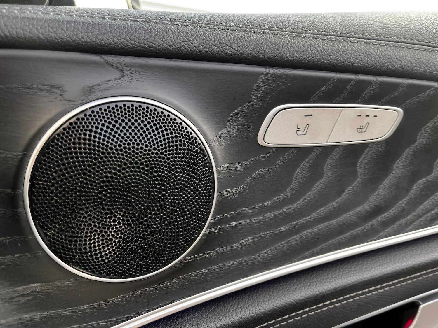 Used Mercedes-Benz E Class for sale - 76824409: Photo 30