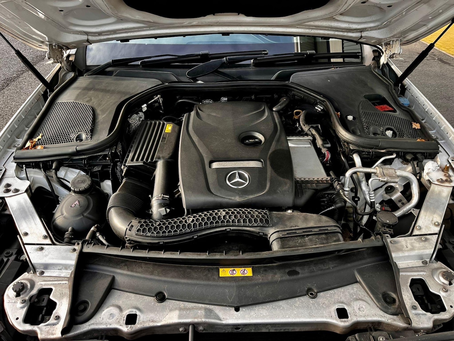 Used Mercedes-Benz E Class for sale - 76824409: Photo 34