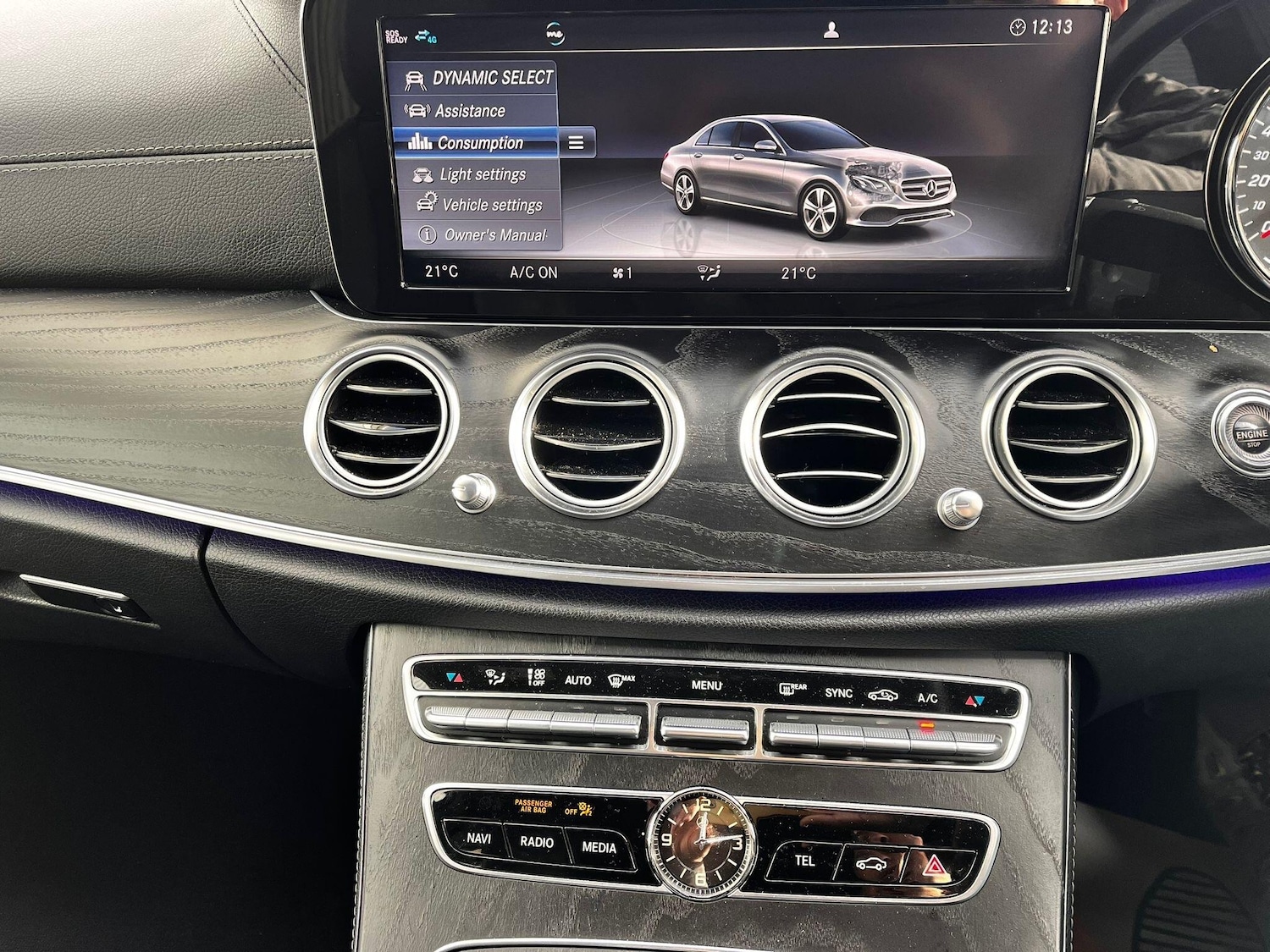 Used Mercedes-Benz E Class for sale - 76824409: Photo 40