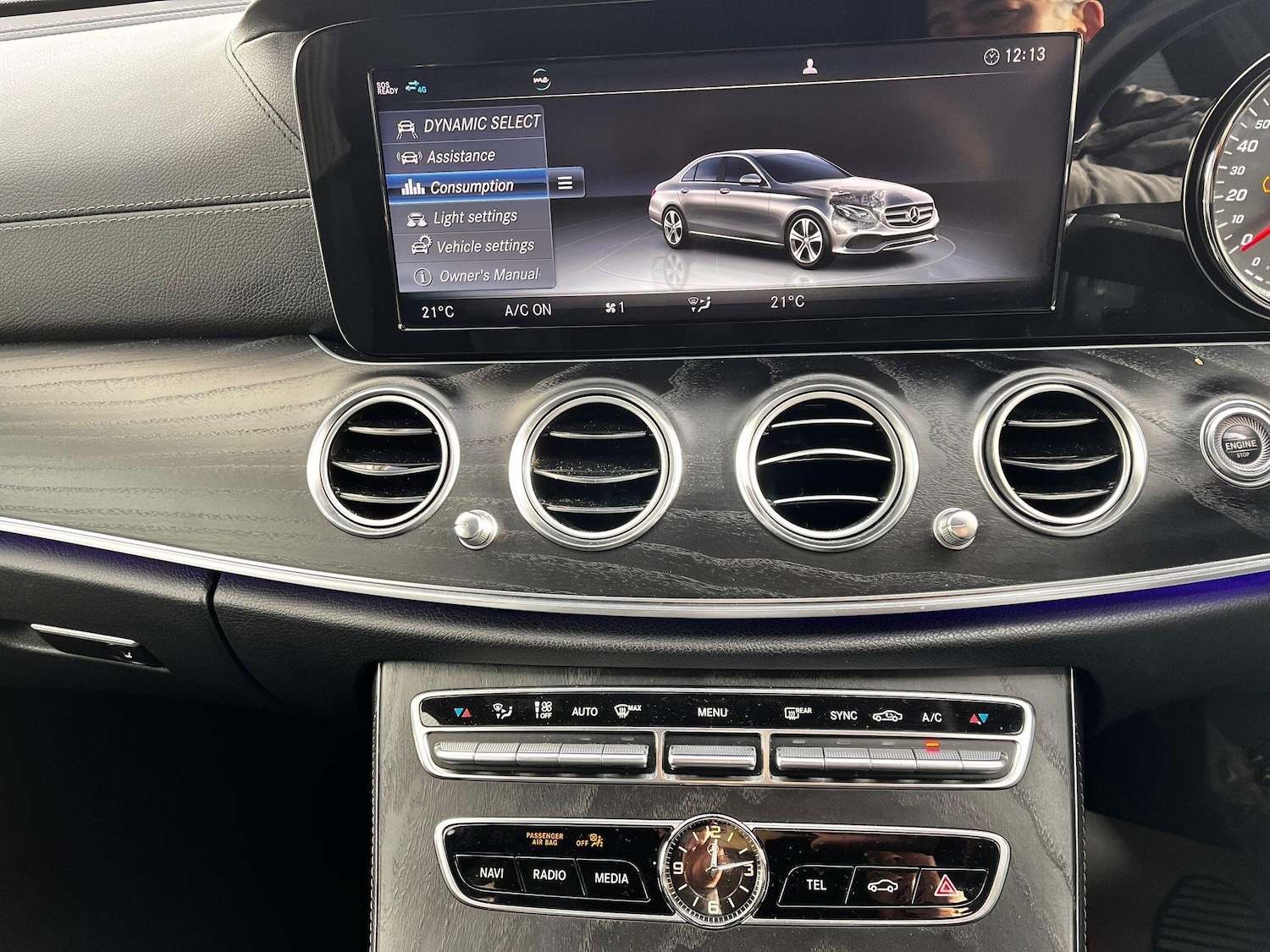 Used Mercedes-Benz E Class for sale - 76824409: Photo 42