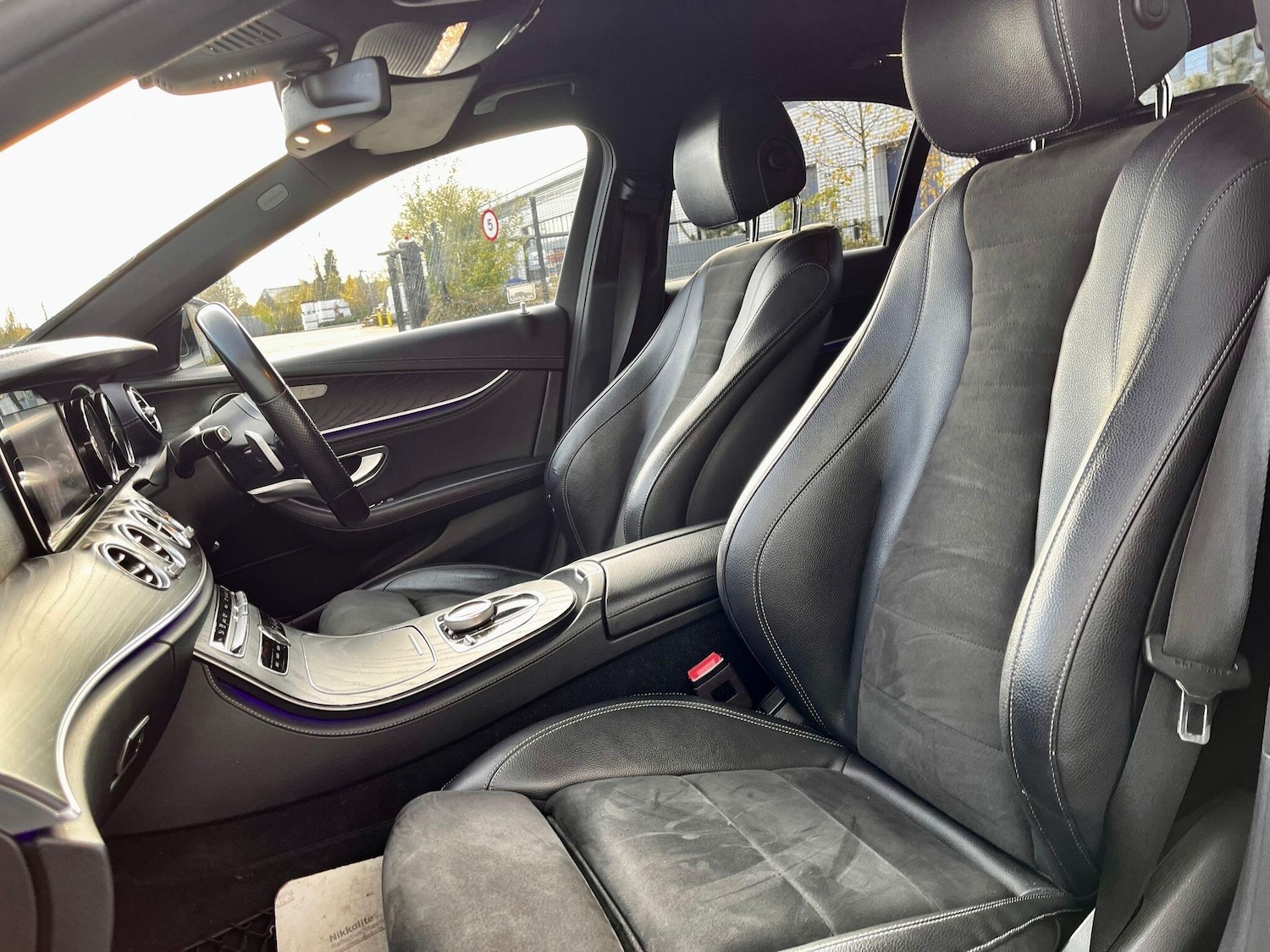 Used Mercedes-Benz E Class for sale - 76824409: Photo 65