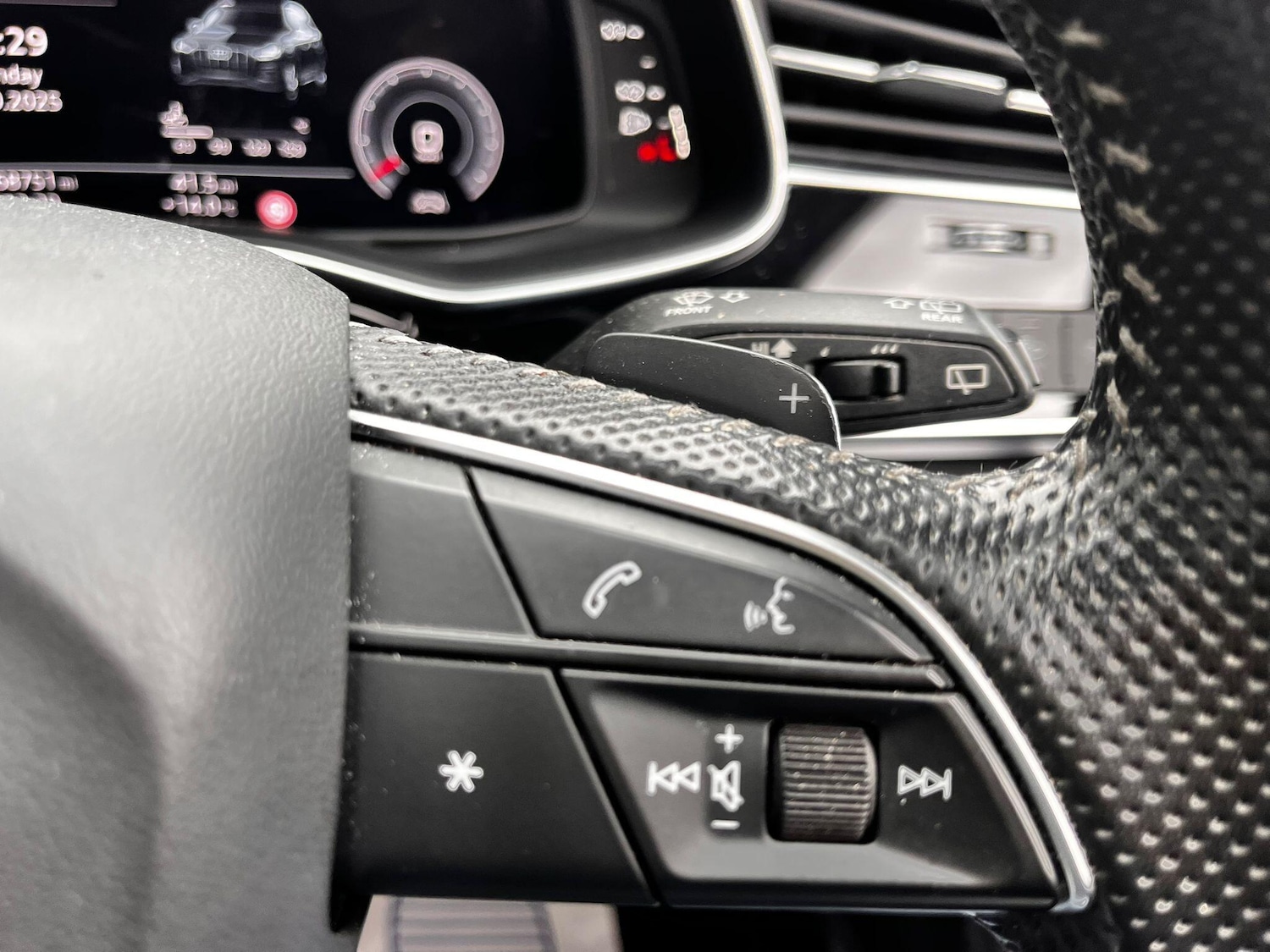 Used Audi Q7 2019 for sale - 76179466: Photo 30