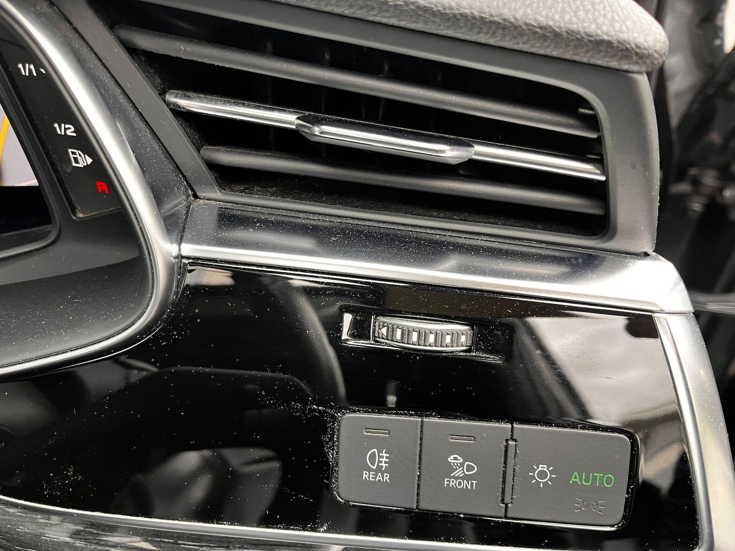 Used Audi Q7 2019 for sale - 76179466: Photo 40