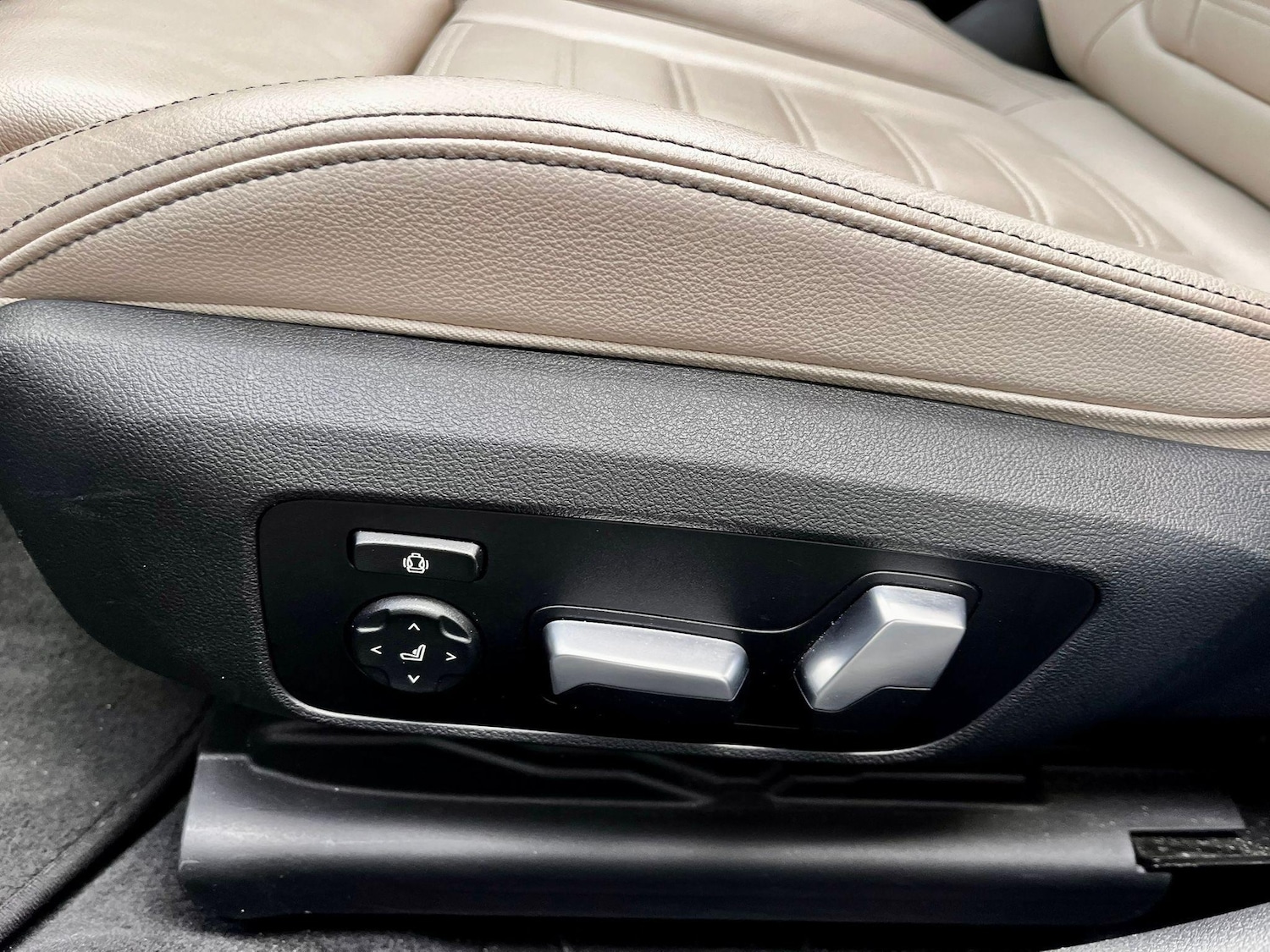 Used BMW 3 Series 2019 for sale - 77625214: Photo 62