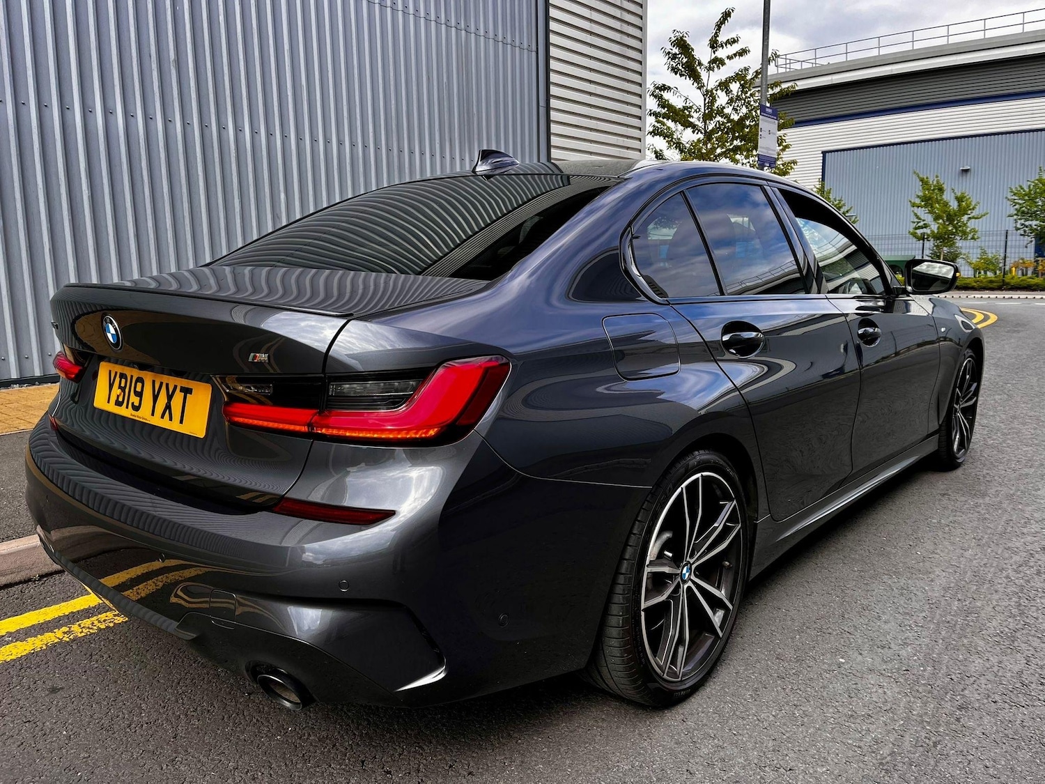 Used BMW 3 Series 2019 for sale - 77625214: Photo 9