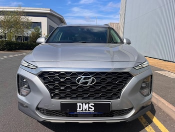 Used Hyundai Santa Fe 2018 for sale - 79456455: Photo