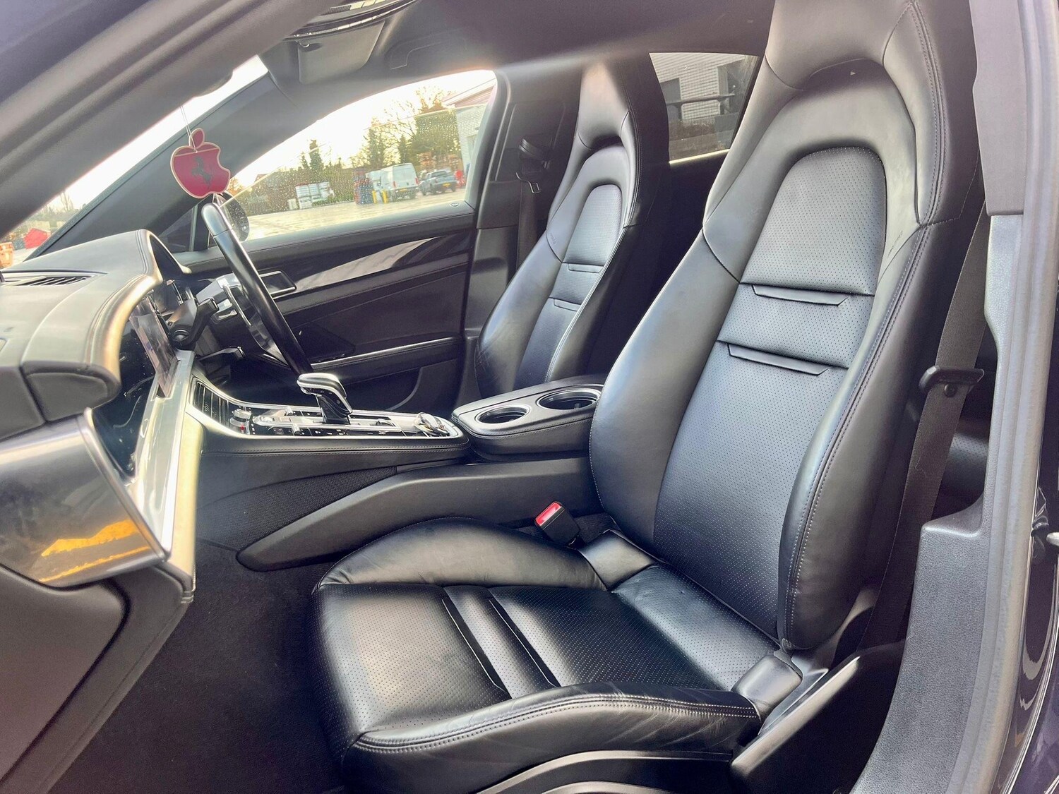 Used Porsche Panamera 2017 for sale - 77411556: Photo 65