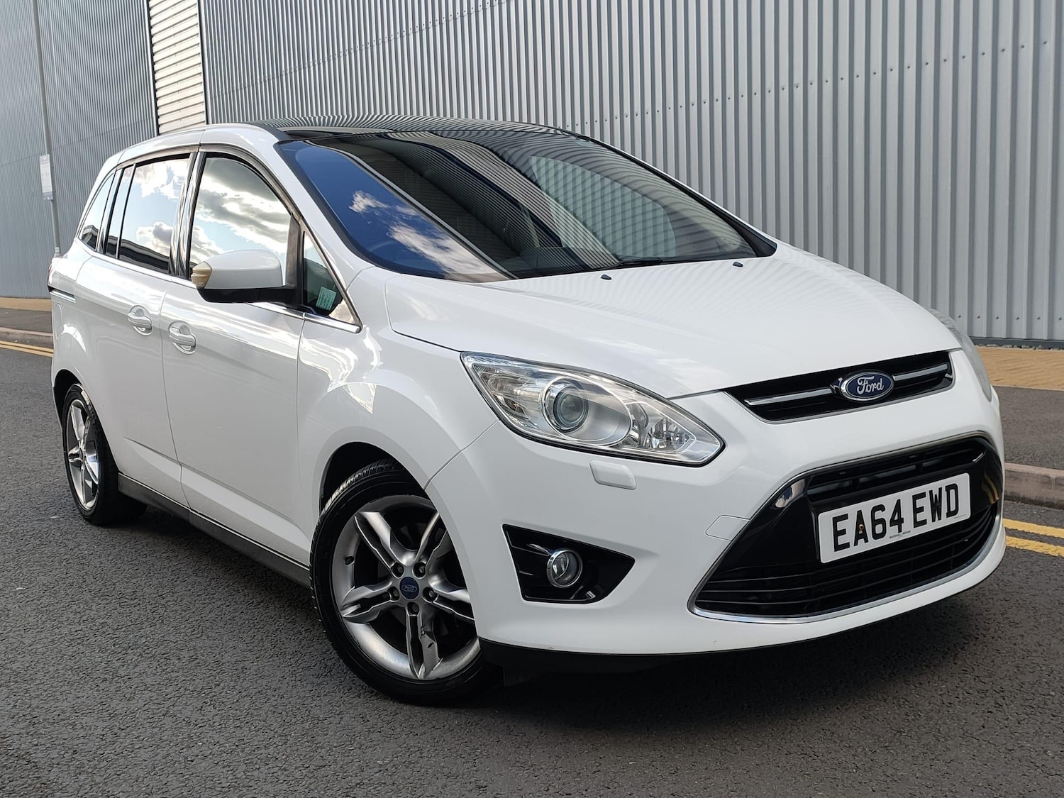 Used Ford Grand C-Max 2014 for sale - 76284133: Photo 11