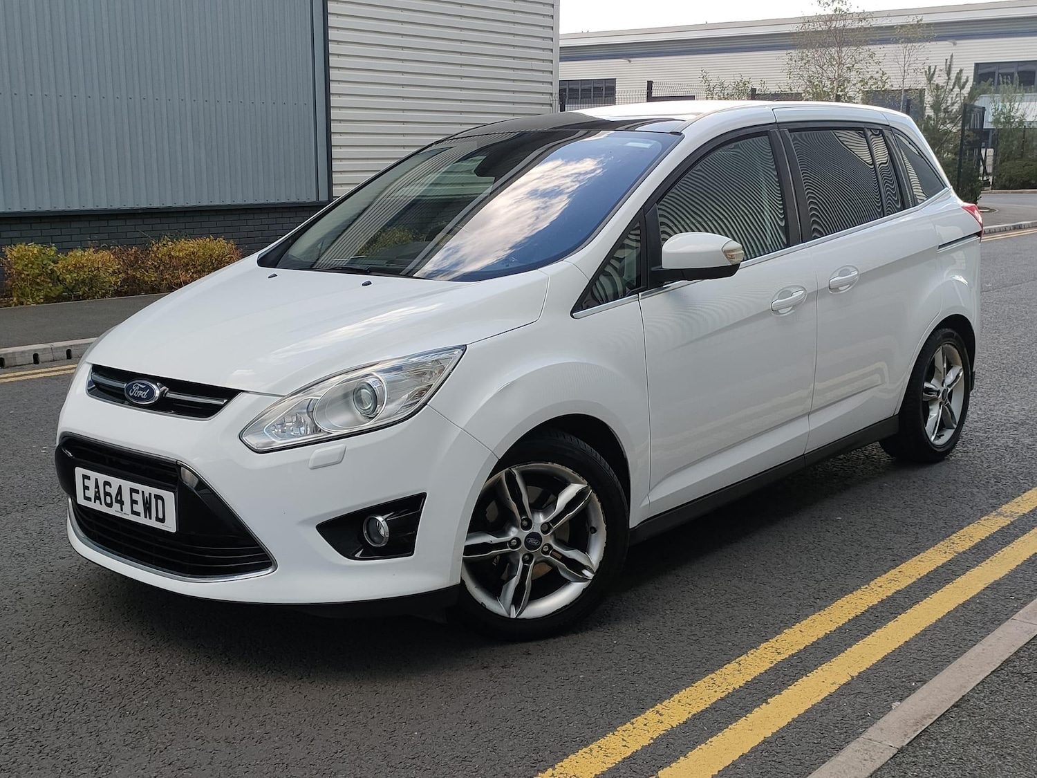 Used Ford Grand C-Max 2014 for sale - 76284133: Photo 12