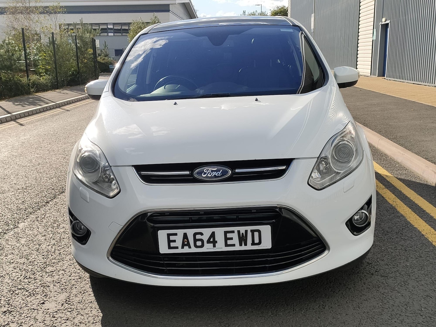 Used Ford Grand C-Max 2014 for sale - 76284133: Photo 2