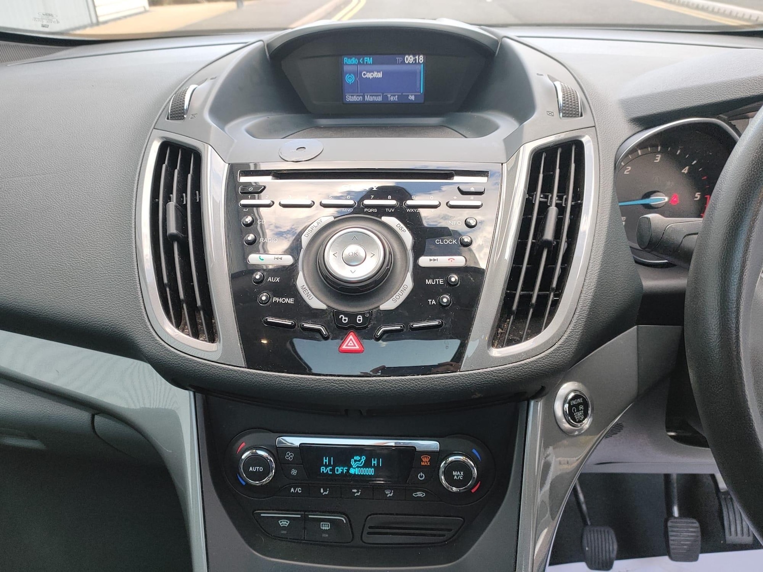 Used Ford Grand C-Max 2014 for sale - 76284133: Photo 34