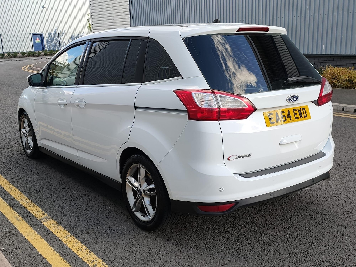 Used Ford Grand C-Max 2014 for sale - 76284133: Photo 6