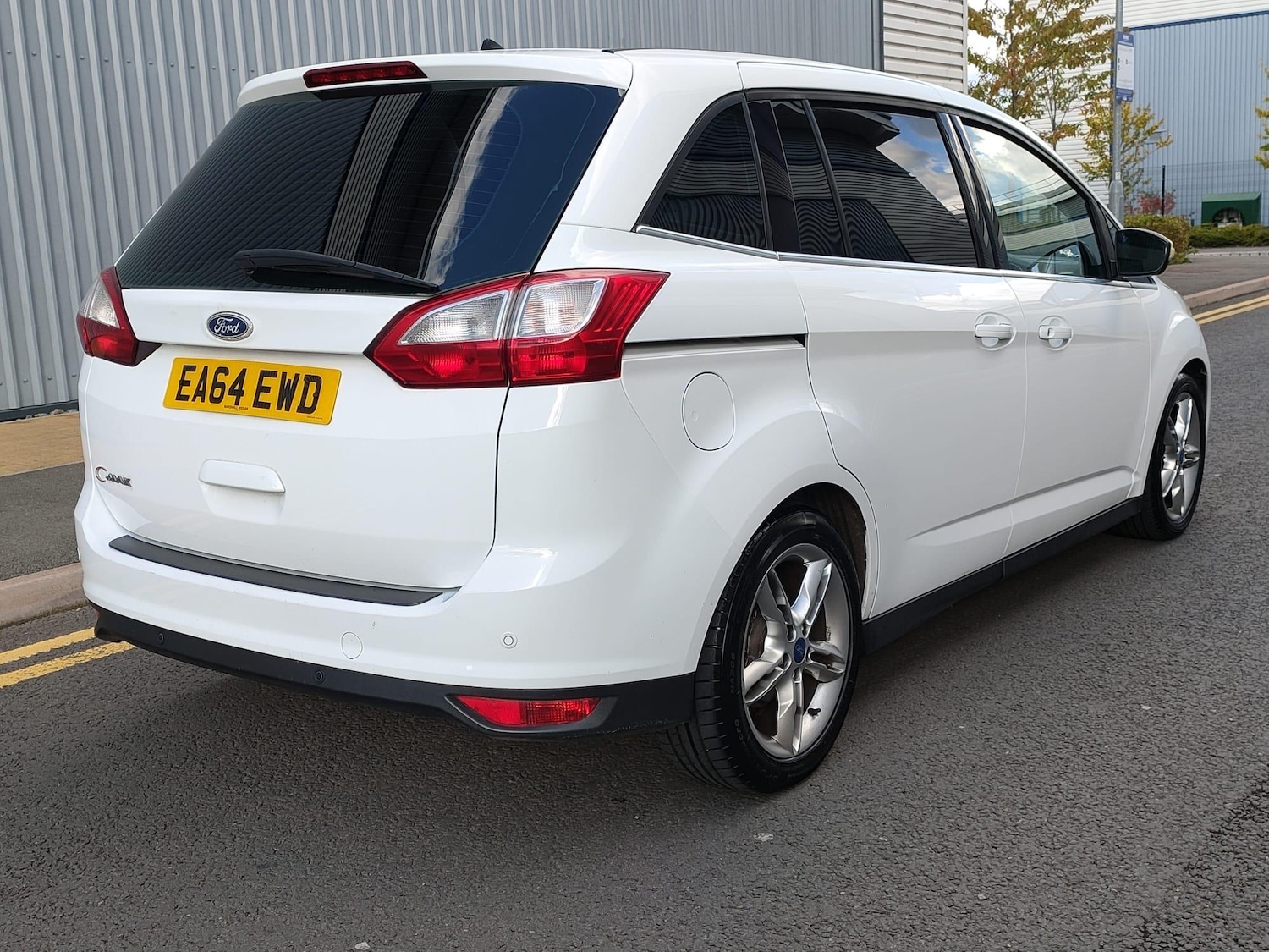 Used Ford Grand C-Max 2014 for sale - 76284133: Photo 9