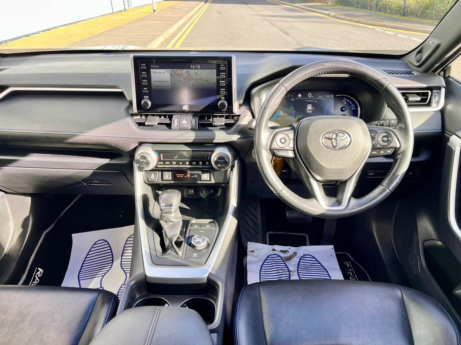 Used Toyota RAV4 for sale - 77671916: Photo 12