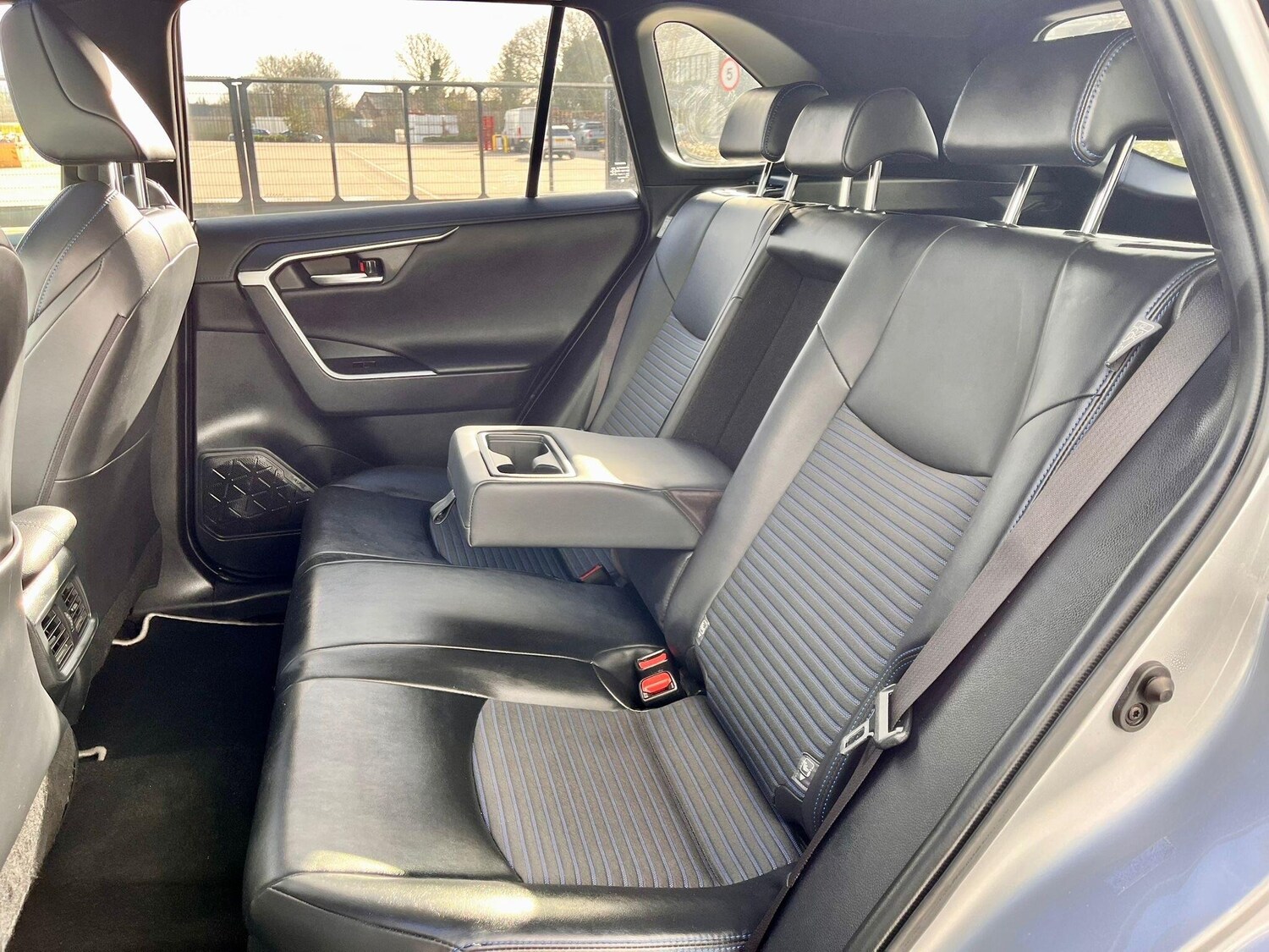 Used Toyota RAV4 for sale - 77671916: Photo 26