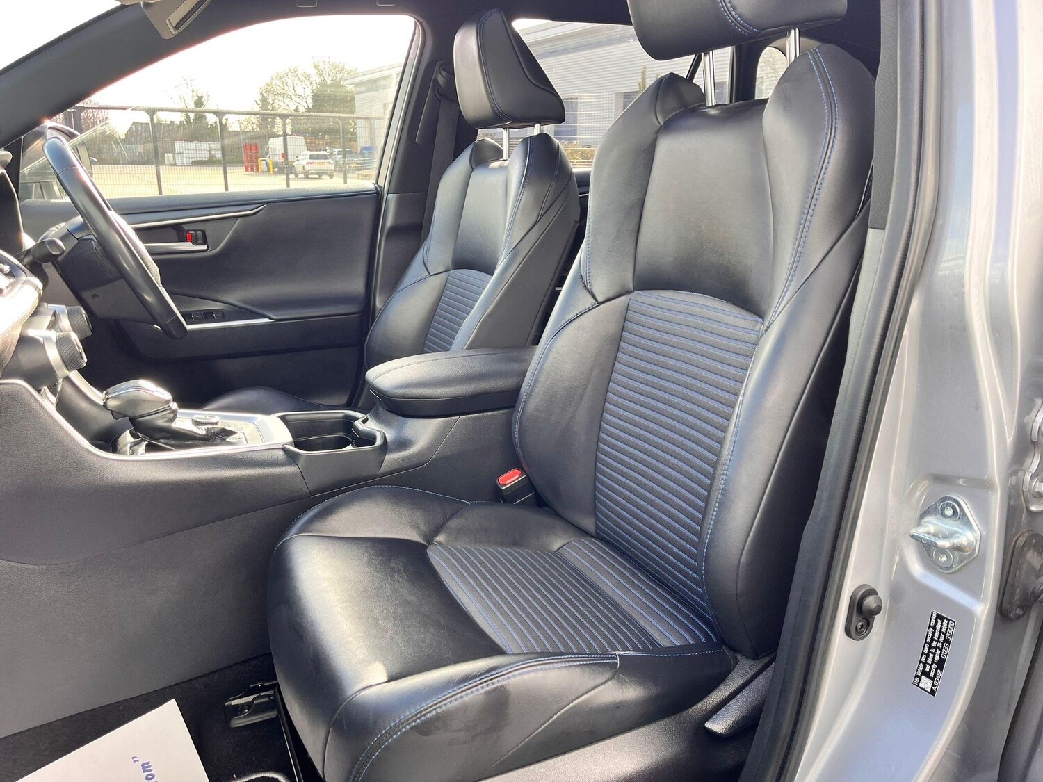 Used Toyota RAV4 for sale - 77671916: Photo 27