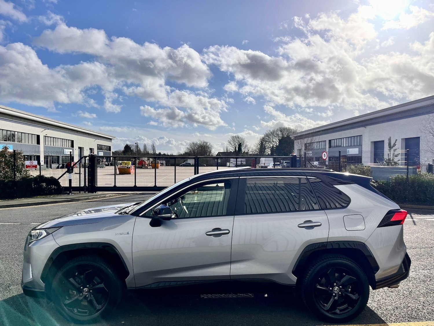 Used Toyota RAV4 for sale - 77671916: Photo 5