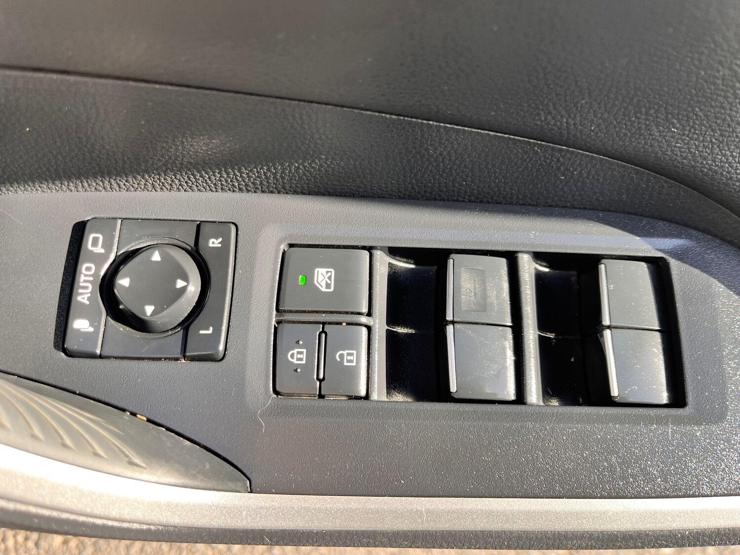 Used Toyota RAV4 for sale - 77671916: Photo 58