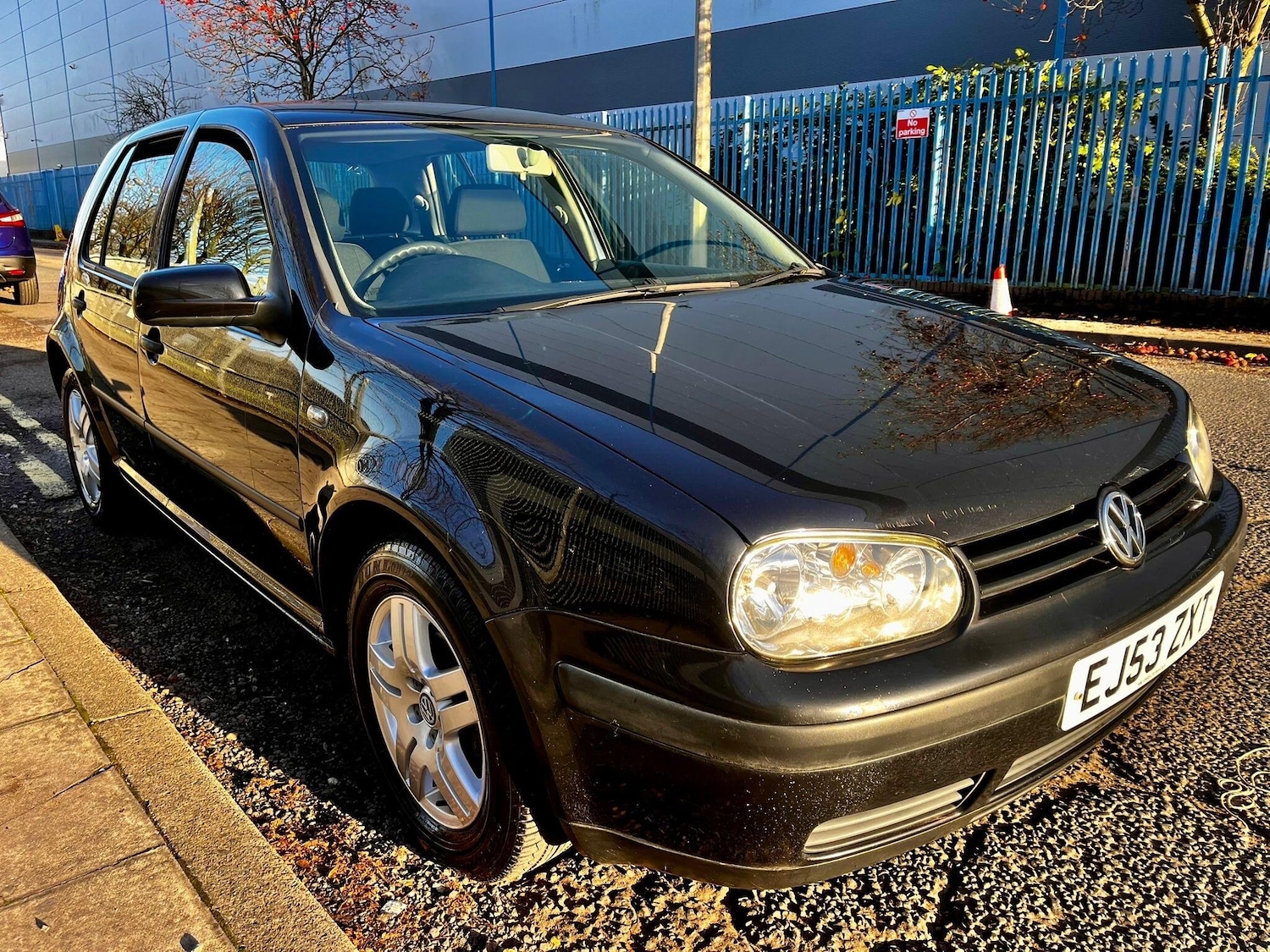Used Volkswagen Golf for sale - 77670817: Photo 1