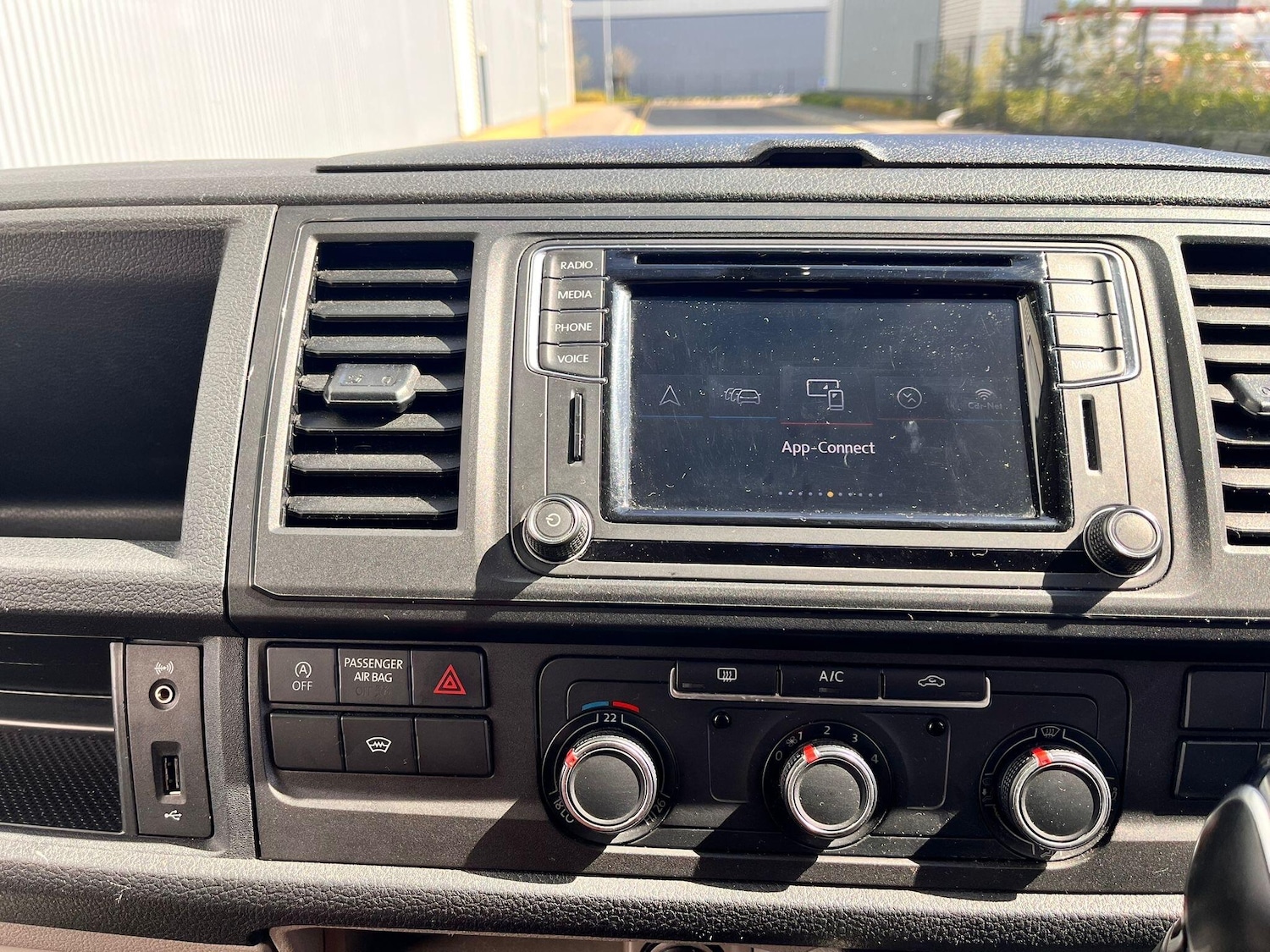 Used Volkswagen Transporter 2019 for sale - 78157784: Photo 46