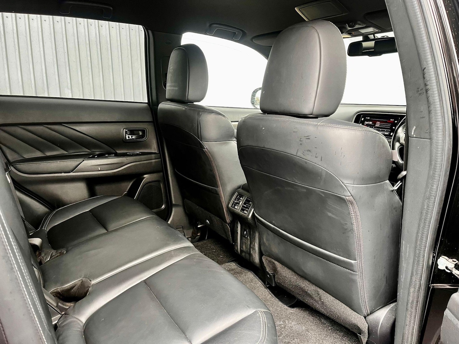 Used Mitsubishi Outlander 2018 for sale - 77175823: Photo 18