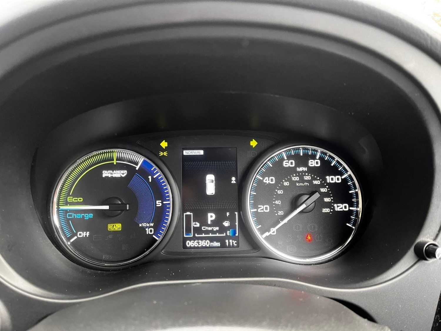 Used Mitsubishi Outlander 2018 for sale - 77175823: Photo 47