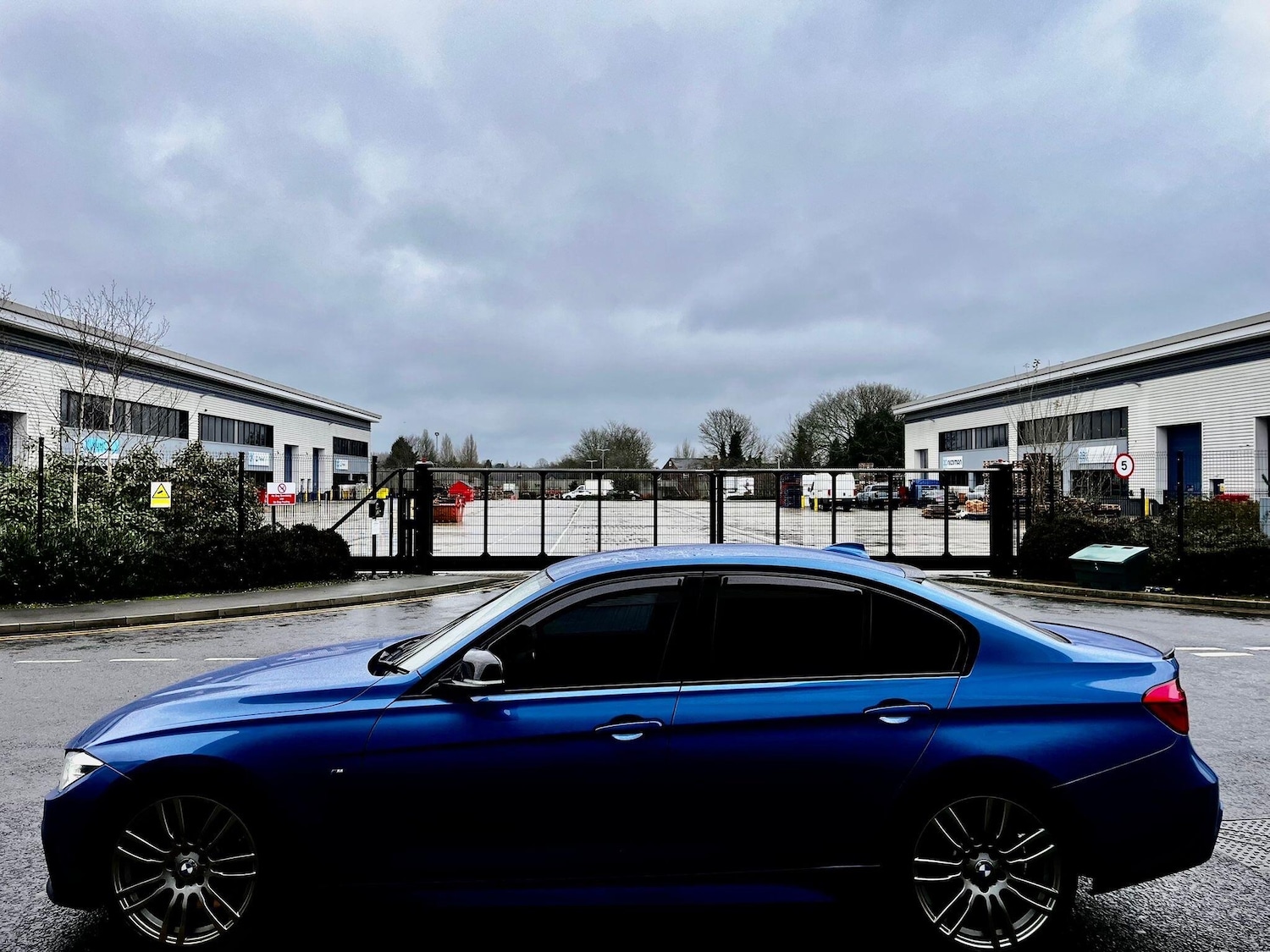 Used BMW 3 Series 2015 for sale - 77320759: Photo 4