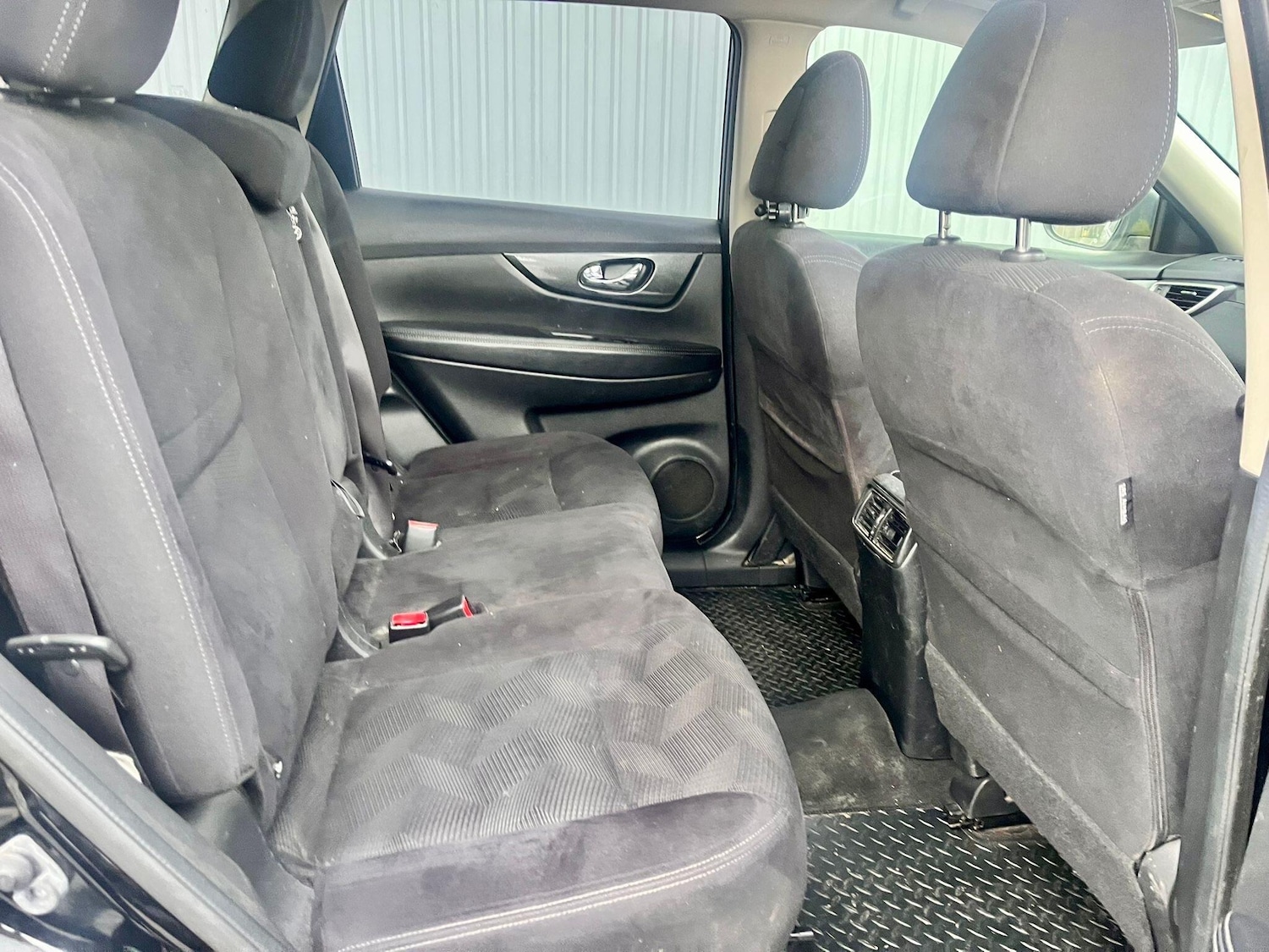 Used Nissan X-Trail for sale - 77670512: Photo 16