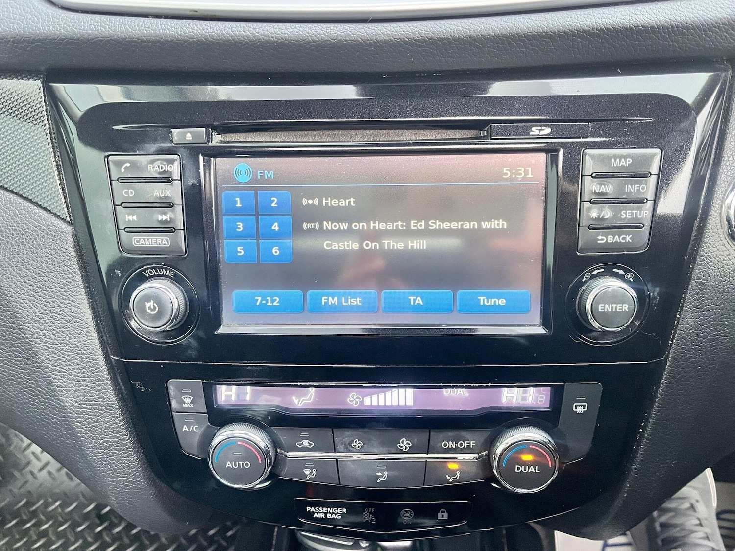 Used Nissan X-Trail for sale - 77670512: Photo 37