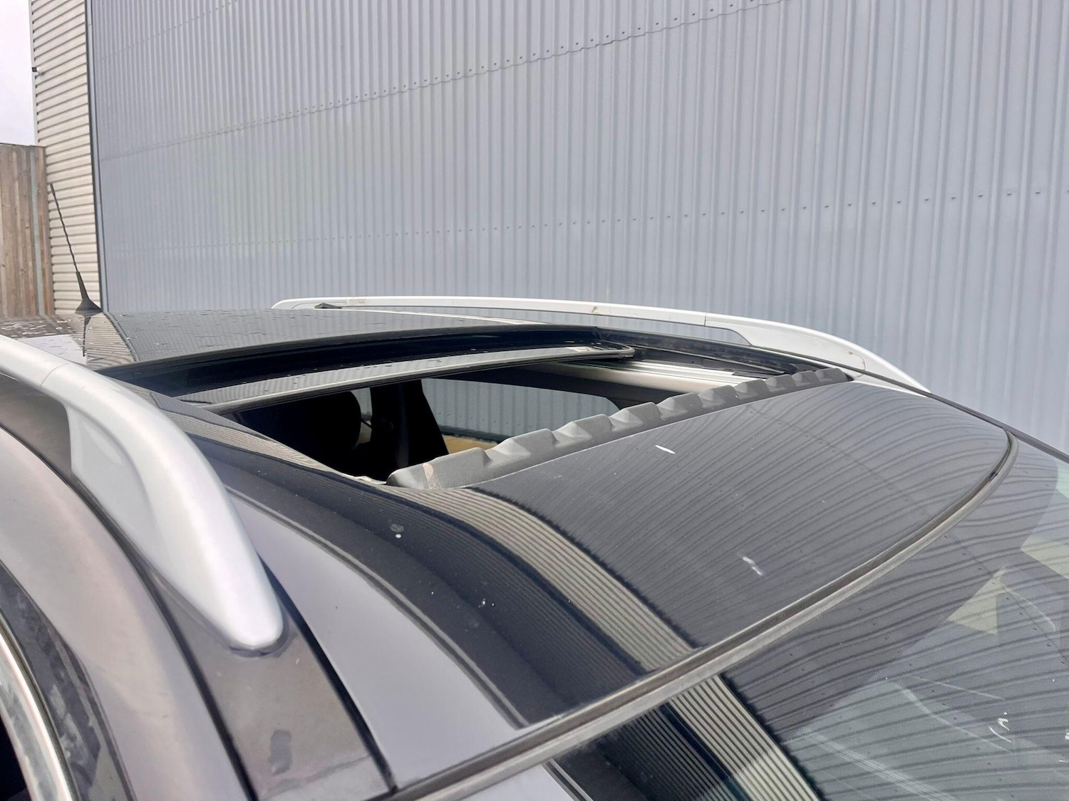 Used Nissan X-Trail for sale - 77670512: Photo 61