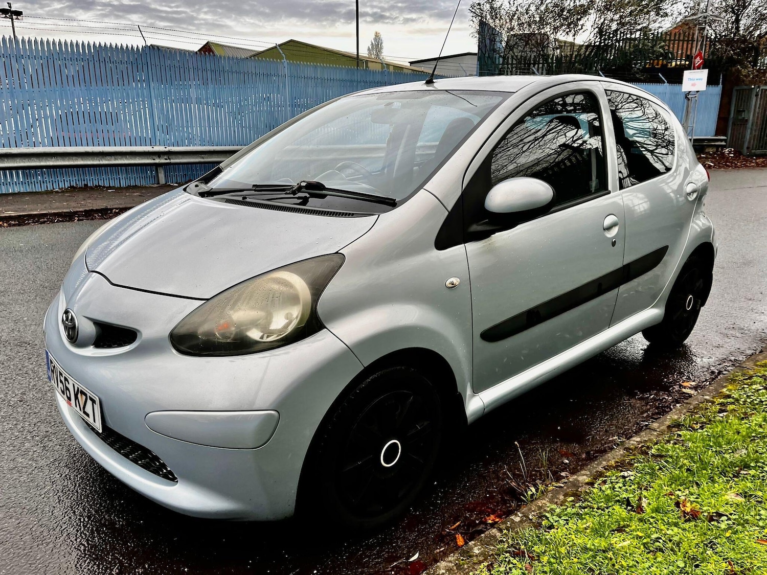 Used Toyota AYGO for sale - 77279058: Photo 3