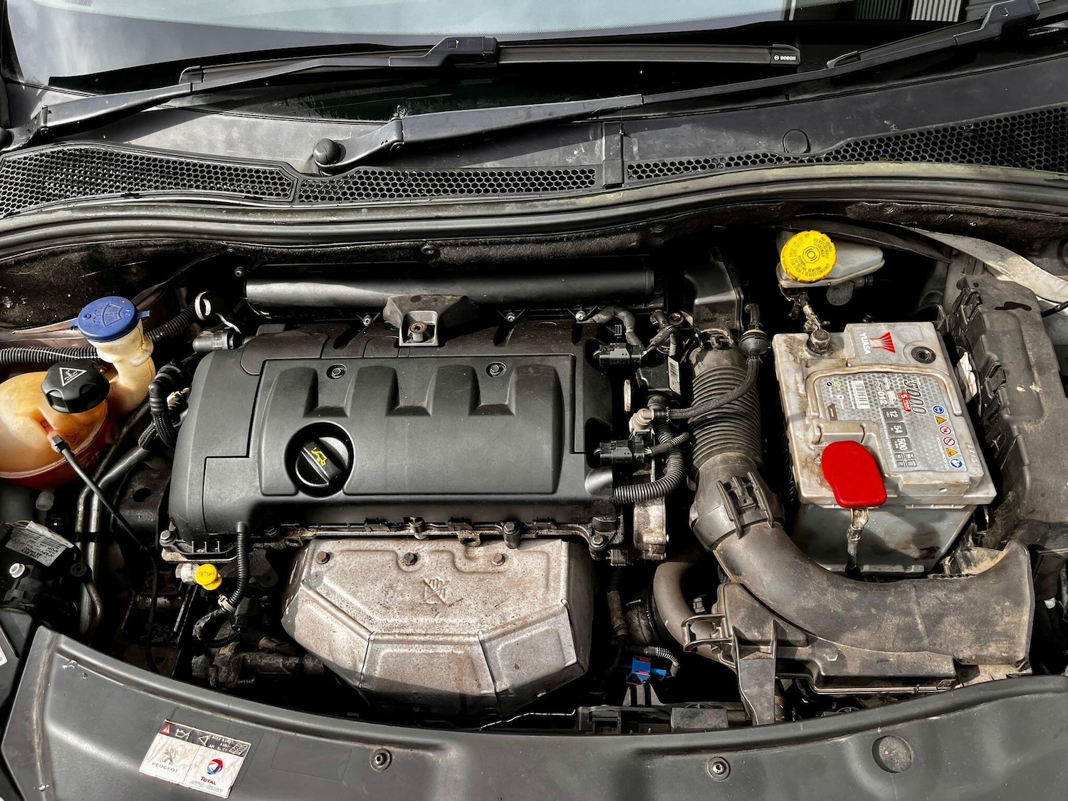 Used Peugeot 208 2012 for sale - 76012954: Photo 37