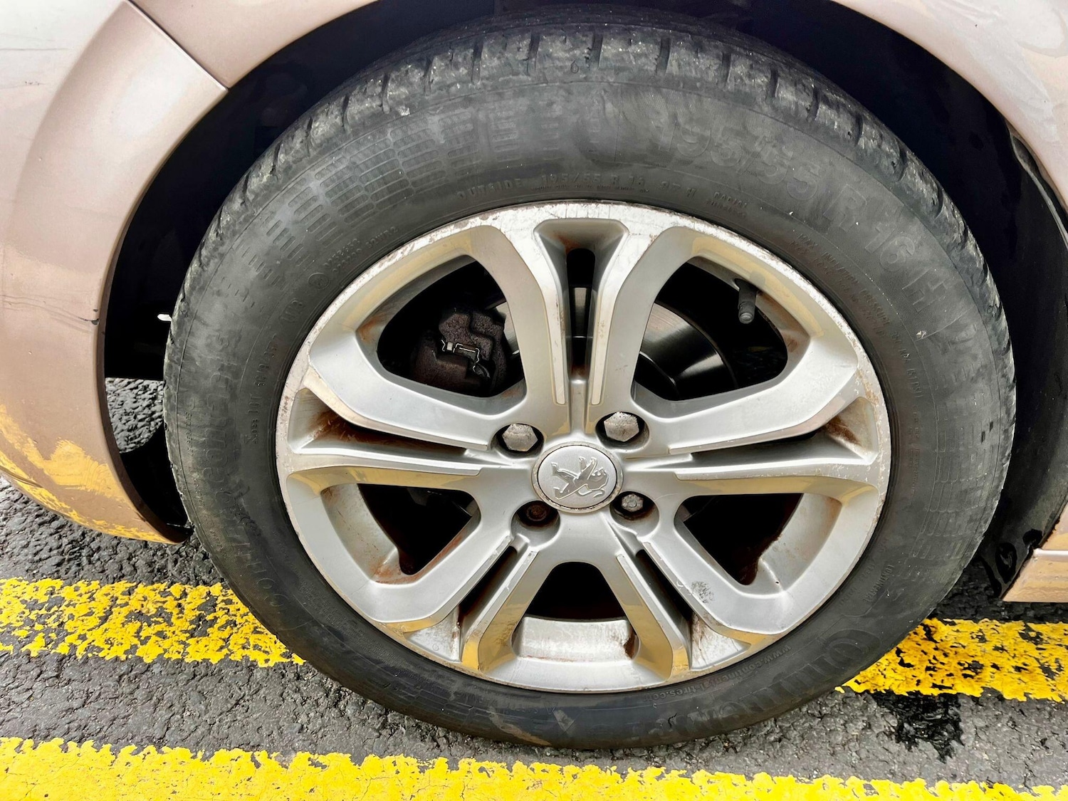 Used Peugeot 208 2012 for sale - 76012954: Photo 40