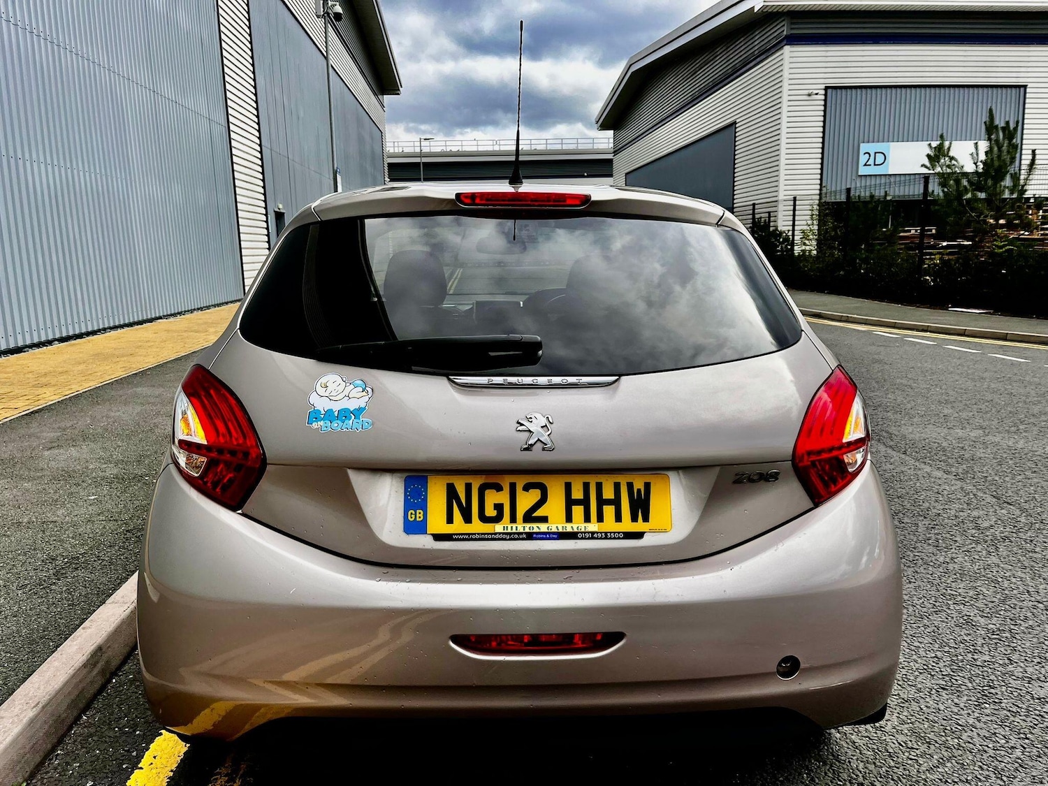 Used Peugeot 208 2012 for sale - 76012954: Photo 6