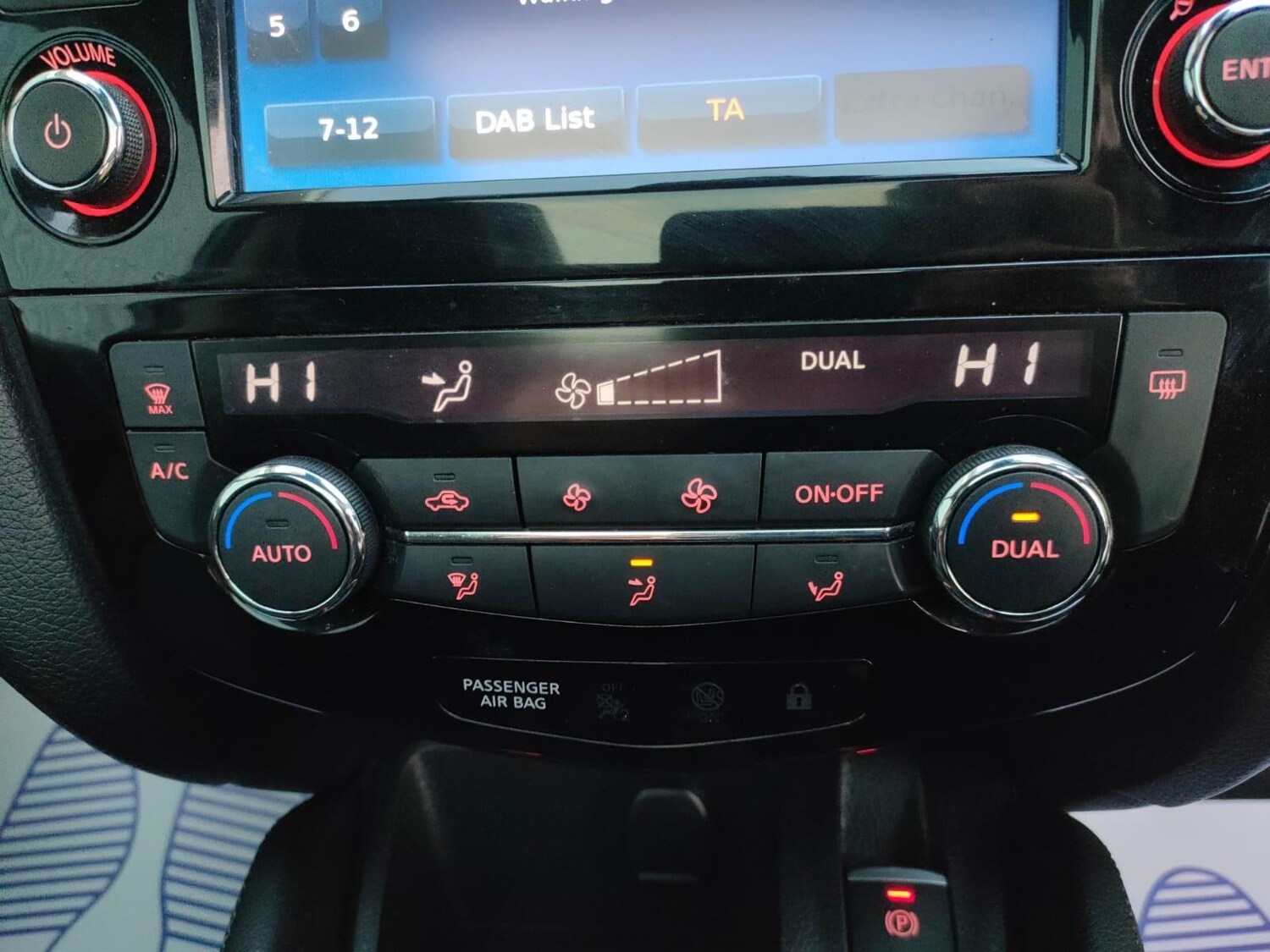 Used Nissan Qashqai for sale - 77484295: Photo 26