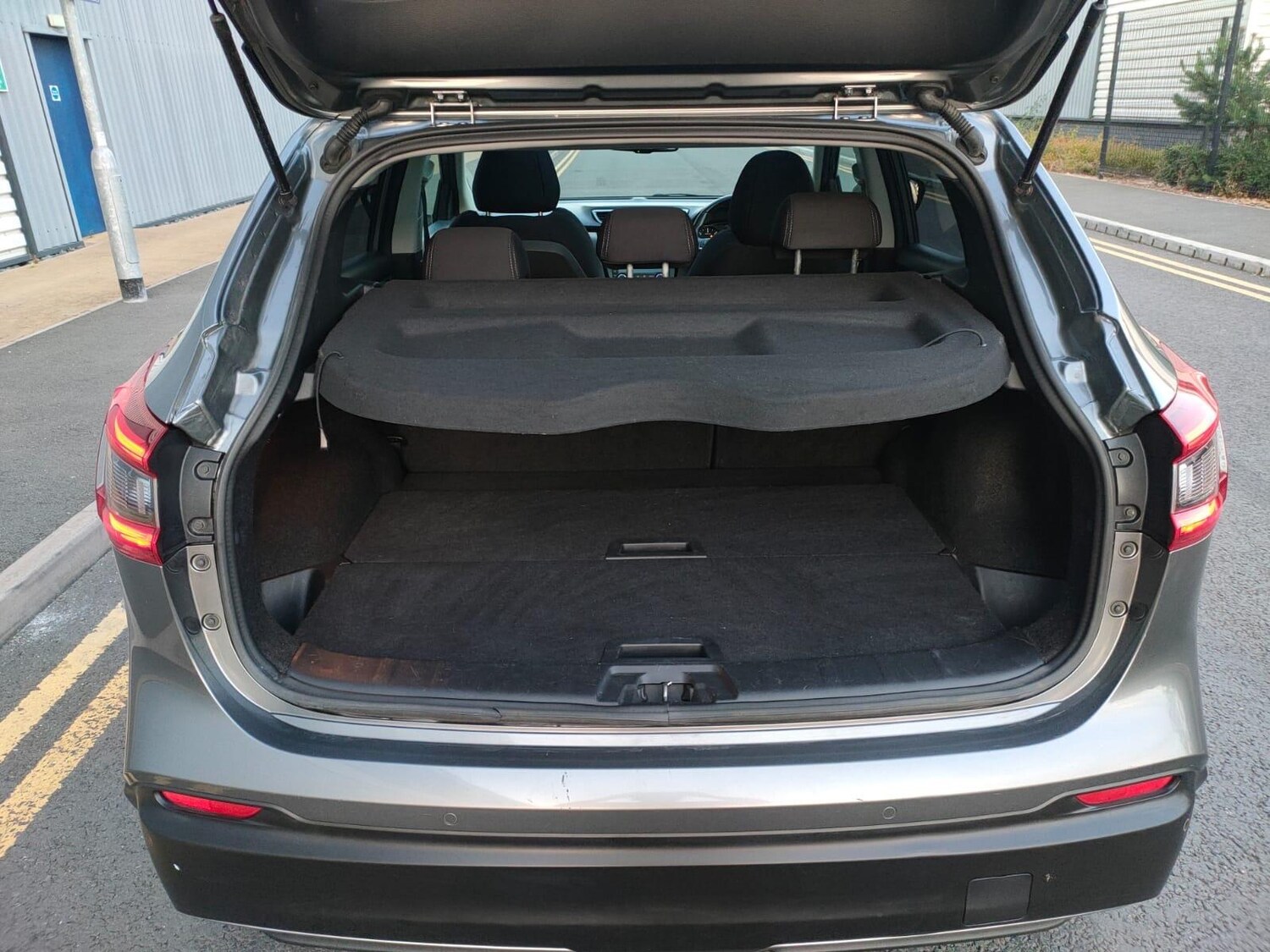 Used Nissan Qashqai for sale - 77484295: Photo 30