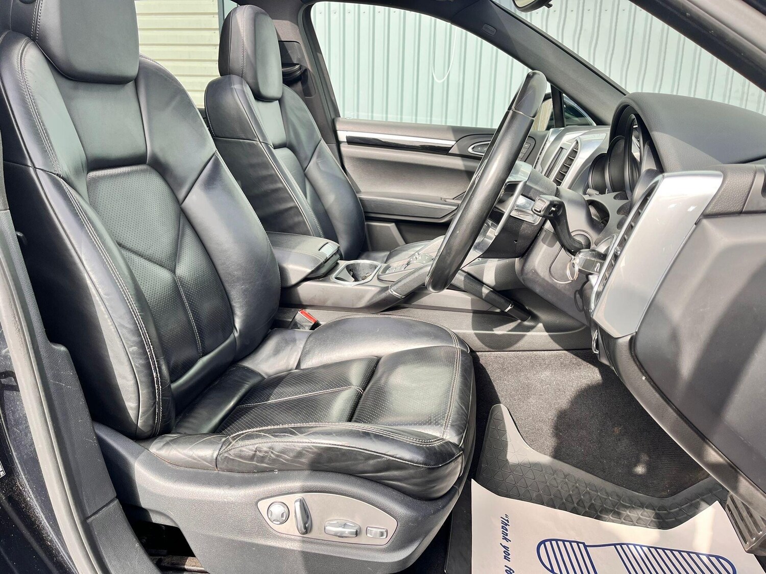 Used Porsche Cayenne 2016 for sale - 77783175: Photo 12