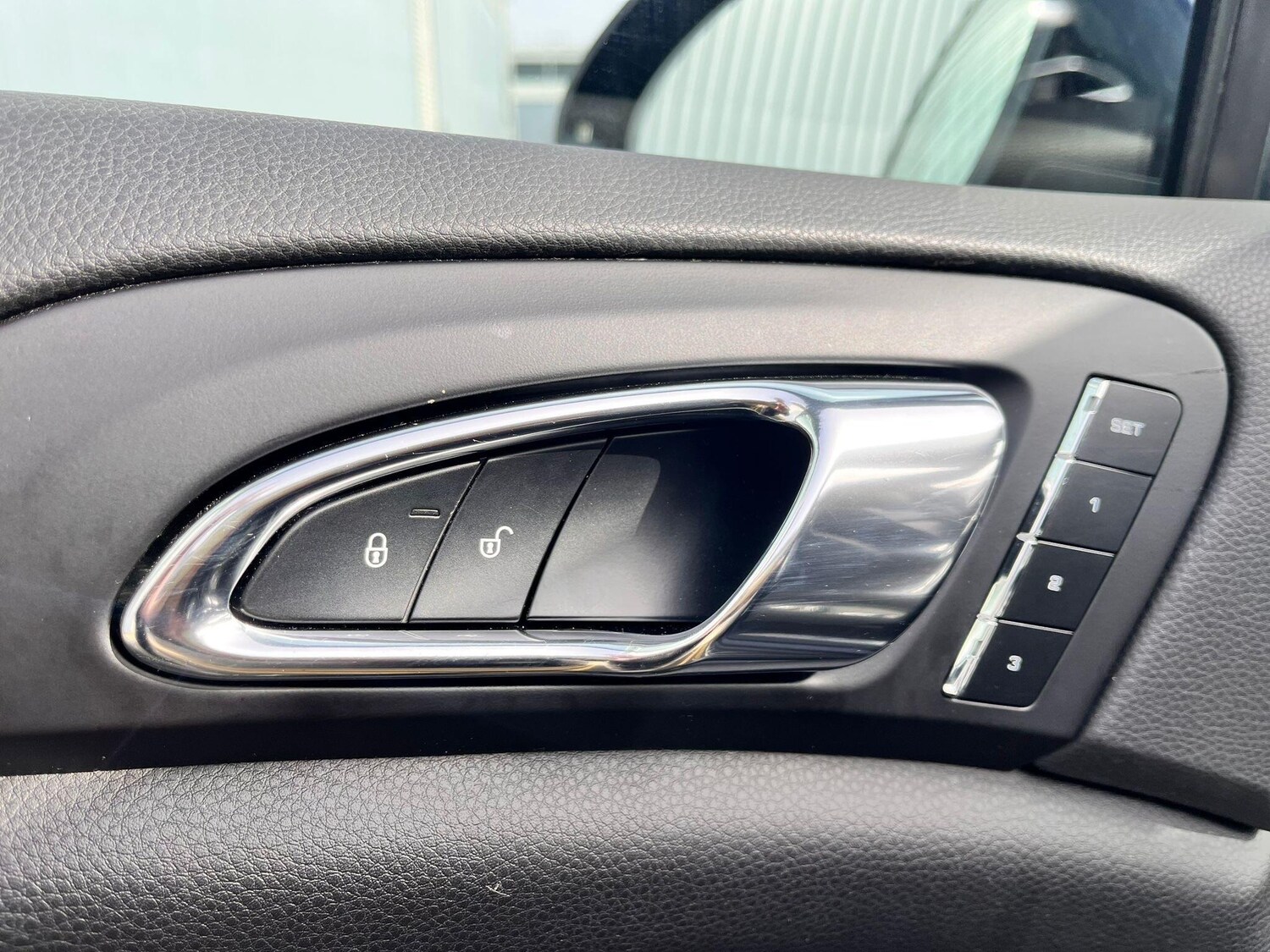 Used Porsche Cayenne 2016 for sale - 77783175: Photo 24