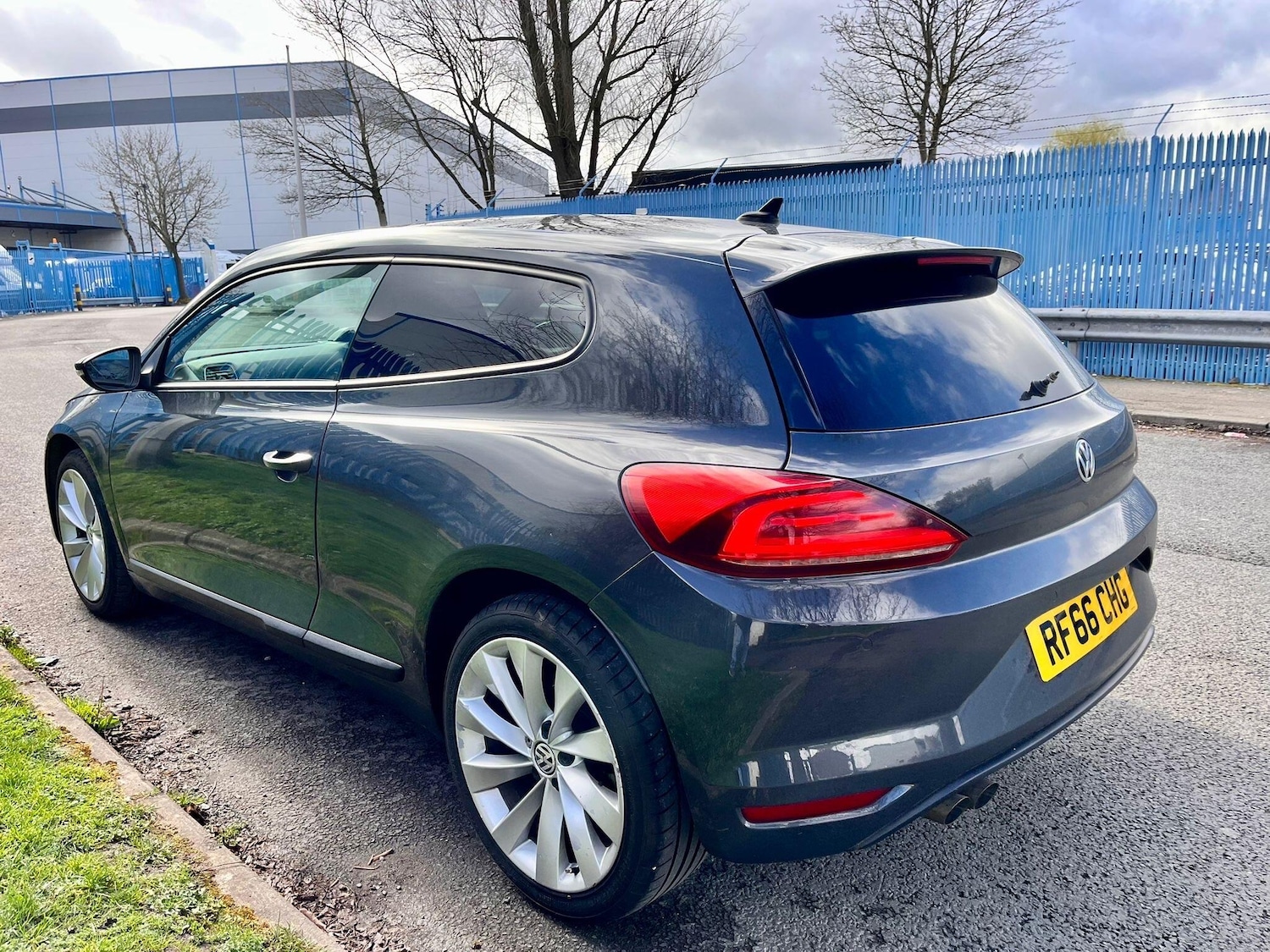 Used Volkswagen Scirocco for sale - 77824370: Photo 4