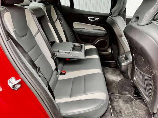Used Volvo S60 2020 for sale - 75449373: Photo 15