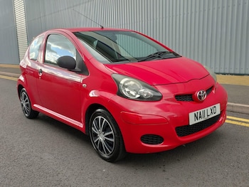 2011 (11) - 1.0 VVT-i 3dr