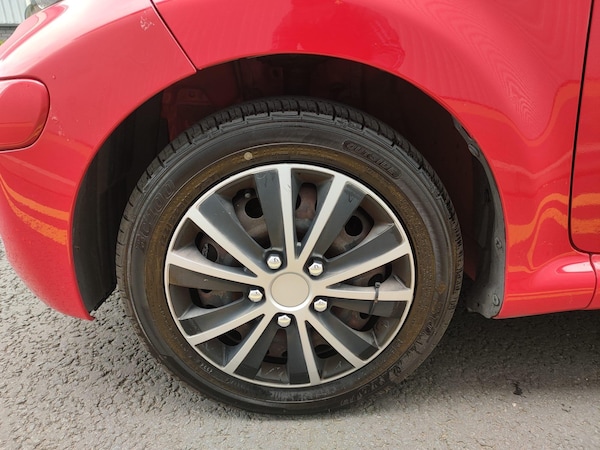 Used Toyota AYGO 2011 for sale - 76282761: Photo 31