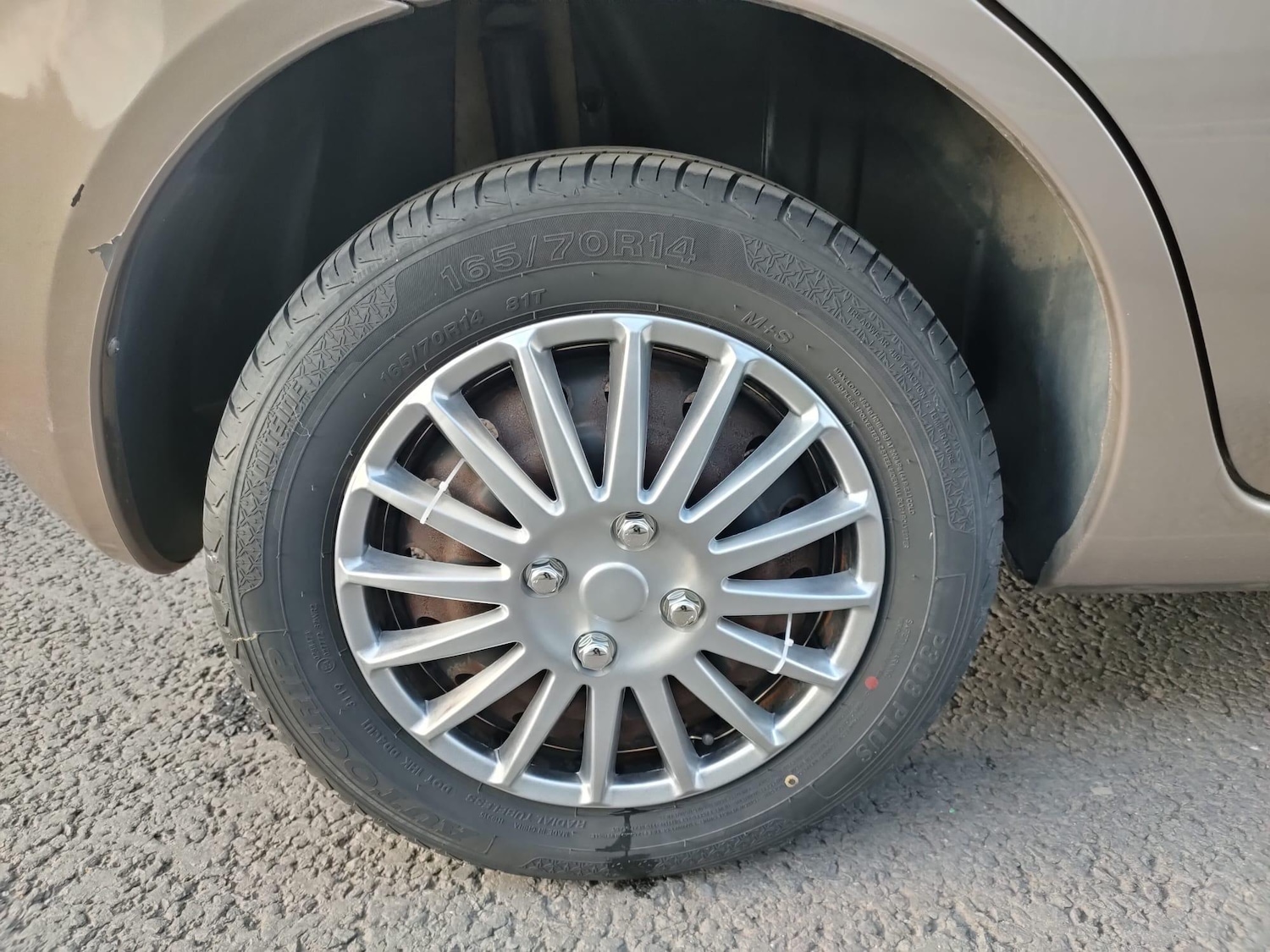 Vehicle 28