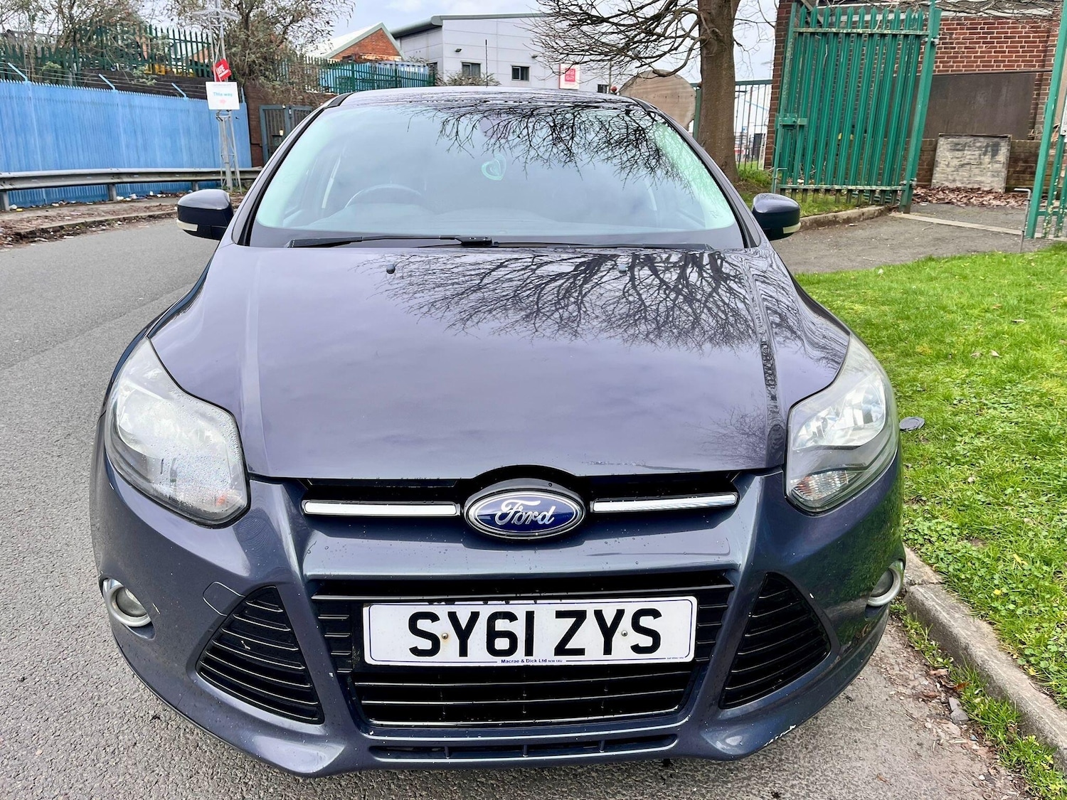 Used Ford Focus 2012 for sale - 77783350: Photo 2