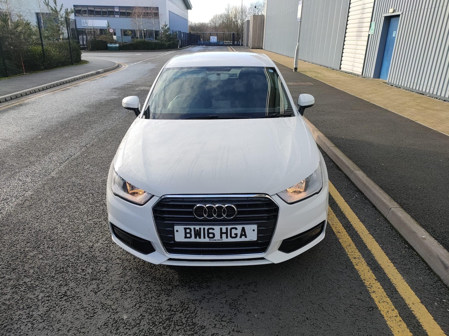 Used Audi A1 for sale - 77484299: Photo 2