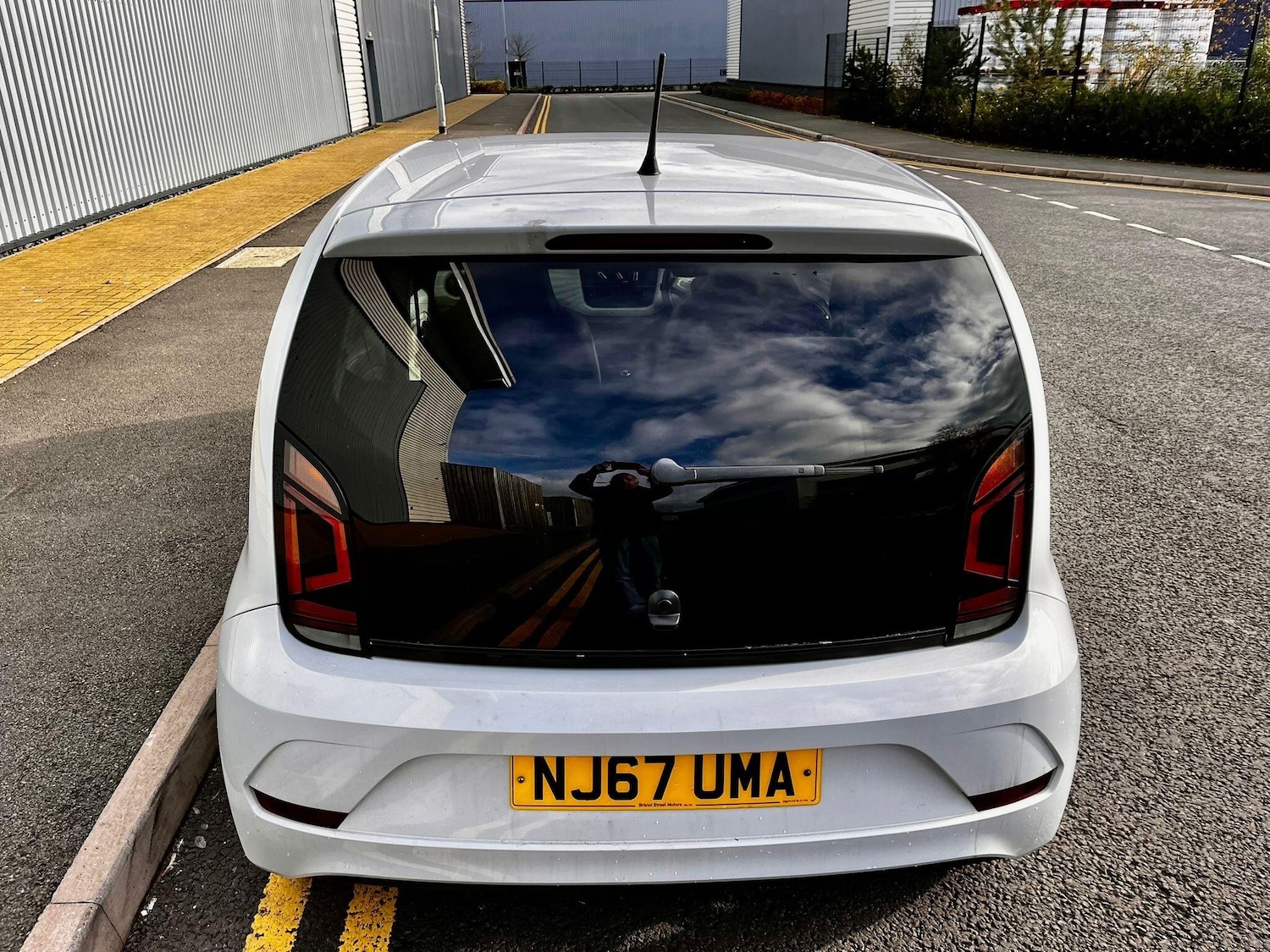 Used Volkswagen up! 2017 for sale - 76633094: Photo 7