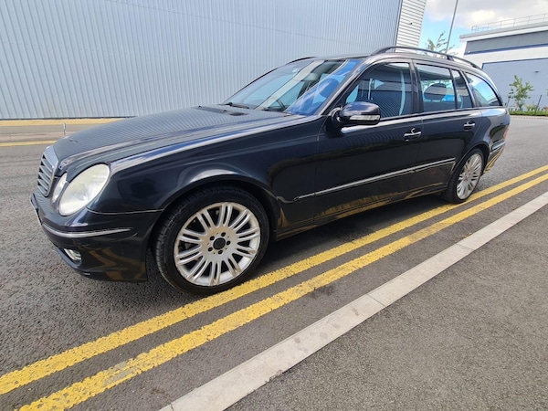 Used Mercedes-Benz E Class 2008 for sale - 74758841: Photo 14