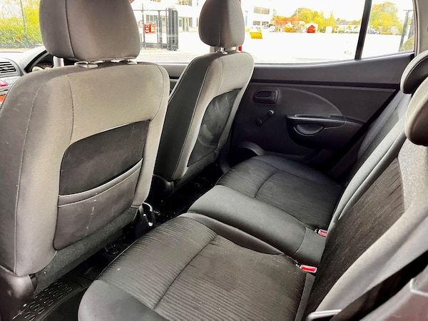 Used Kia Picanto 2010 for sale - 76314768: Photo 20