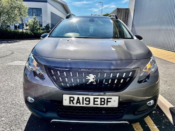 Used Peugeot 2008 2019 for sale - 75687339: Photo